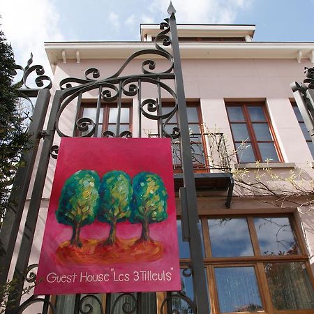 Auderghem Guest House Les 3 Tilleuls מראה חיצוני תמונה