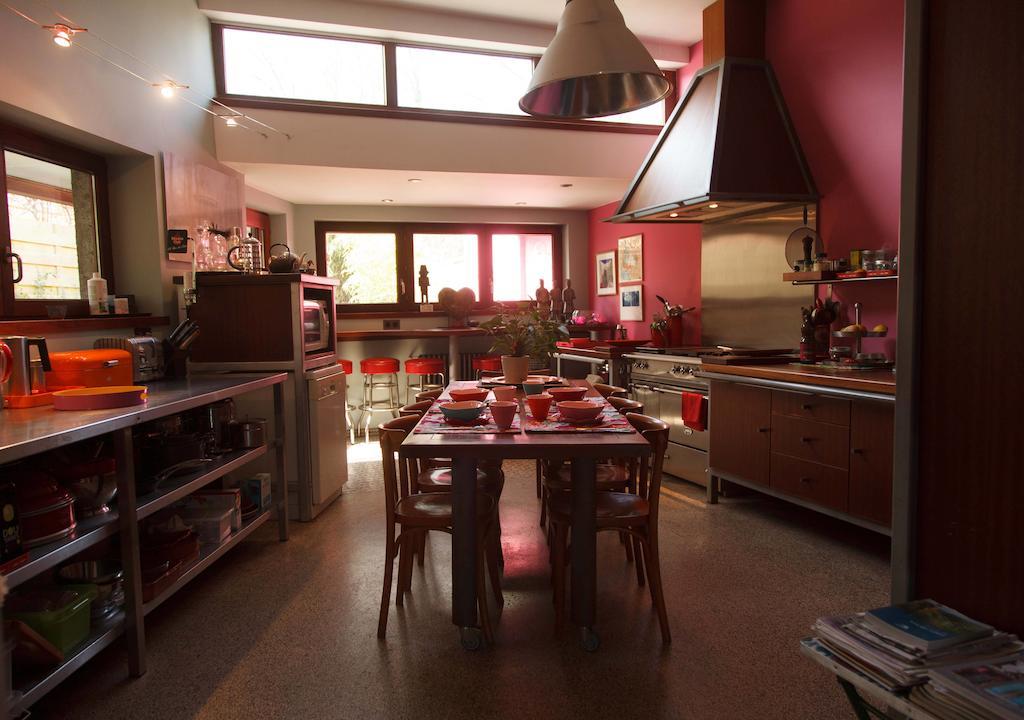 Auderghem Guest House Les 3 Tilleuls מראה חיצוני תמונה